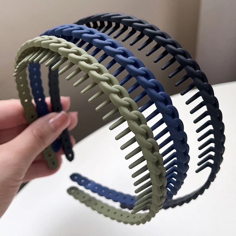 Newest with anti-slip teeth hair clip for women special face washing