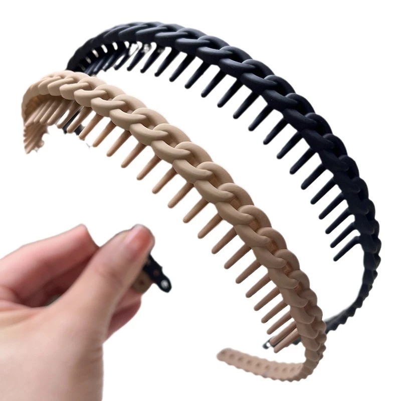 Newest with anti-slip teeth hair clip for women special face washing