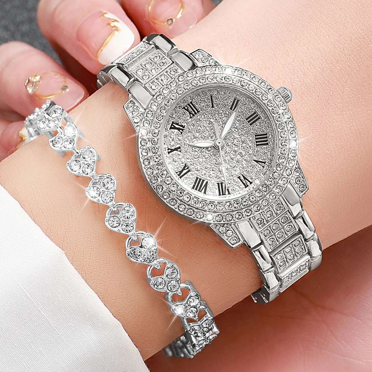 2pcs/set Women's Full Diamond Roman Numeral Quartz Watch Gypsophila Steel Watch + Diamond Bracelet Set