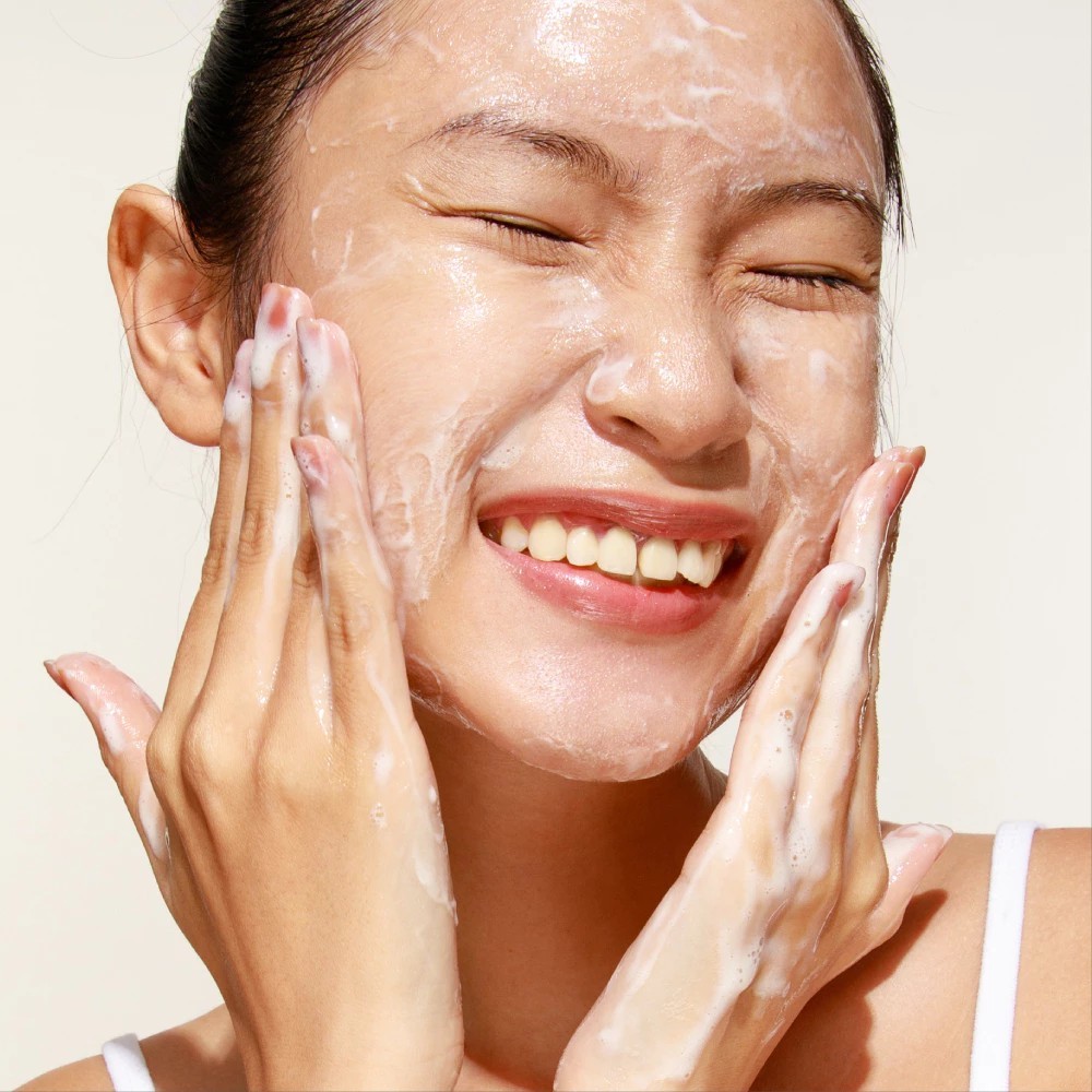 HÀNG TẶNG KHÔNG BÁN - Trial size - Sữa rửa mặt sen Hậu Giang Cocoon 50ml