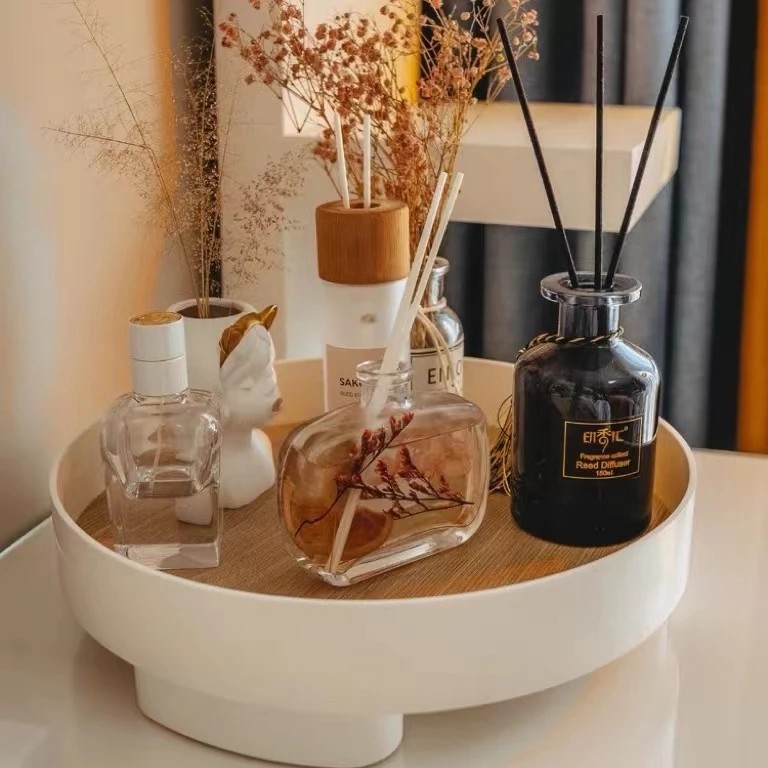 Convenient Wooden Perfume/Cosmetics Tray for Desktop