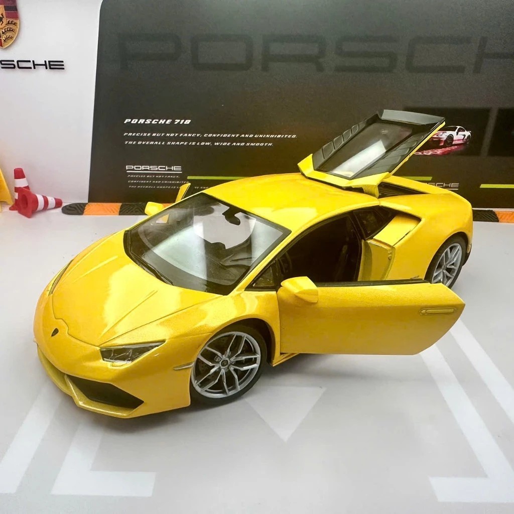 Mô hình xe Lamborghini Huracan LP610-4 tỉ lệ 1:24 hãng Welly